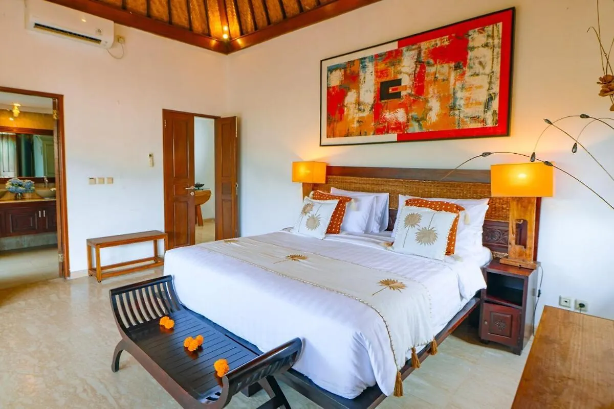 Villa Leona Seminyak  Seminyak (Bali)