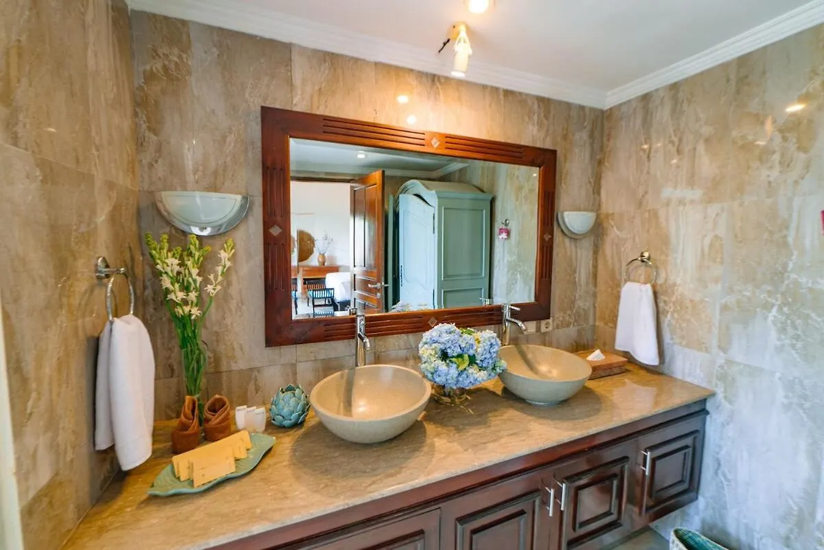 Villa Leona Seminyak Indonesia